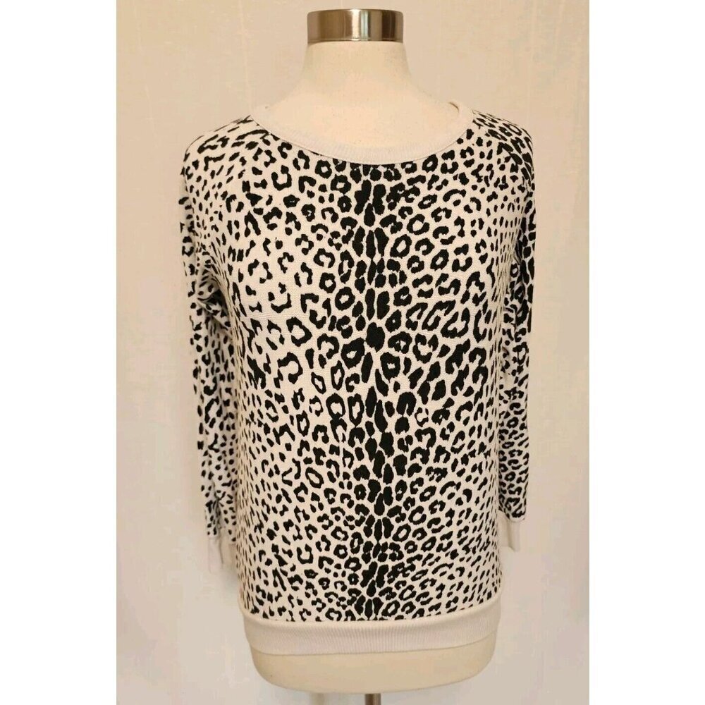 Chaser Black White Leopard Print Pullover Sweatshirt Women's Size Medium